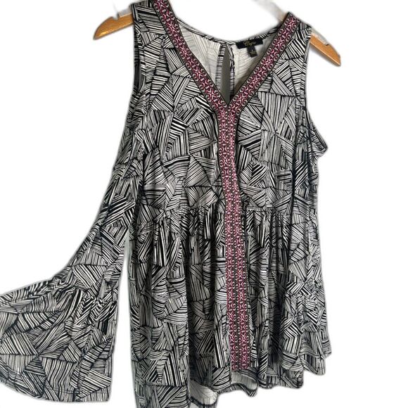 Cupio Vneck Cold Shoulder Bell Sleeve Embroidered Trim Boho Blouse Sz Small - Picture 1 of 9